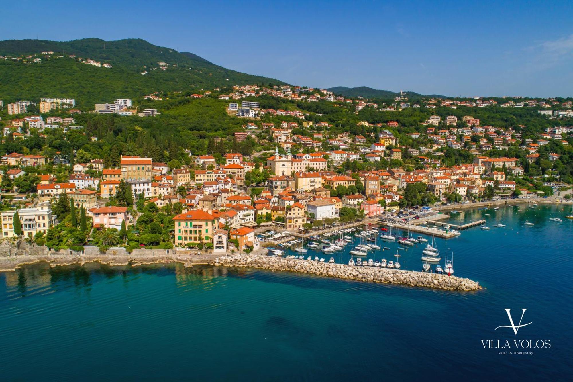 Villa Volos With Roof Terrace, Sea View, Free Private Parking โอปาติยา ภายนอก รูปภาพ