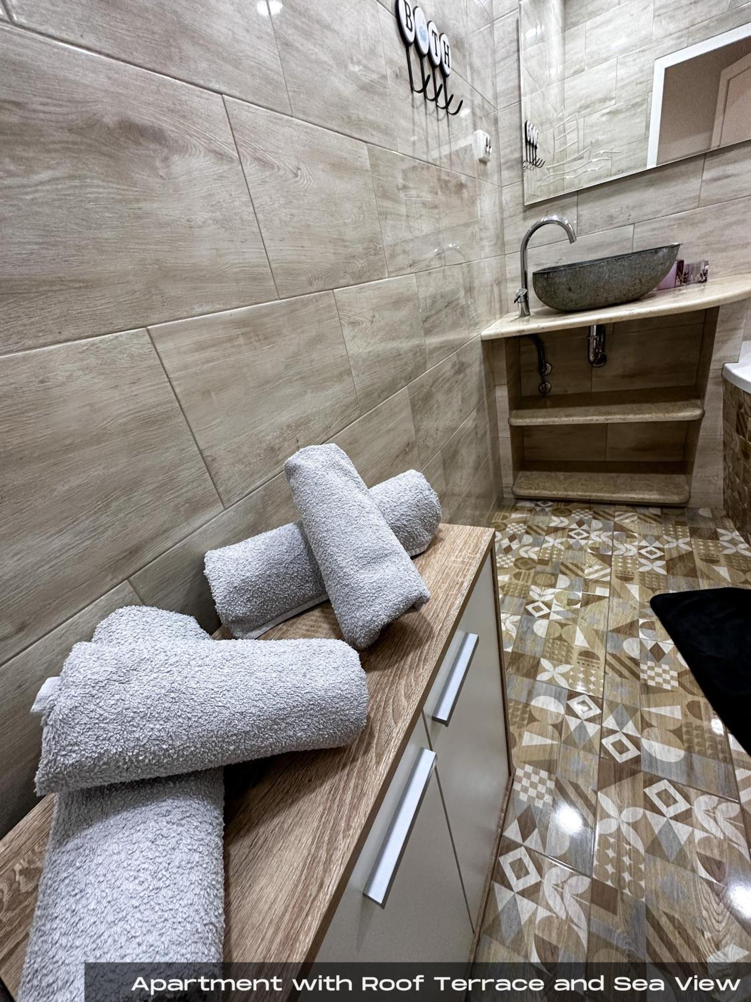 Villa Volos With Roof Terrace, Sea View, Free Private Parking โอปาติยา ภายนอก รูปภาพ